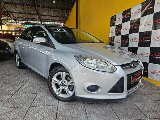 FORD FOCUS 2.0 S SEDAN 16V FLEX 4P AUTO